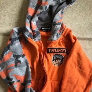 Trukfit sweat pants and hood set